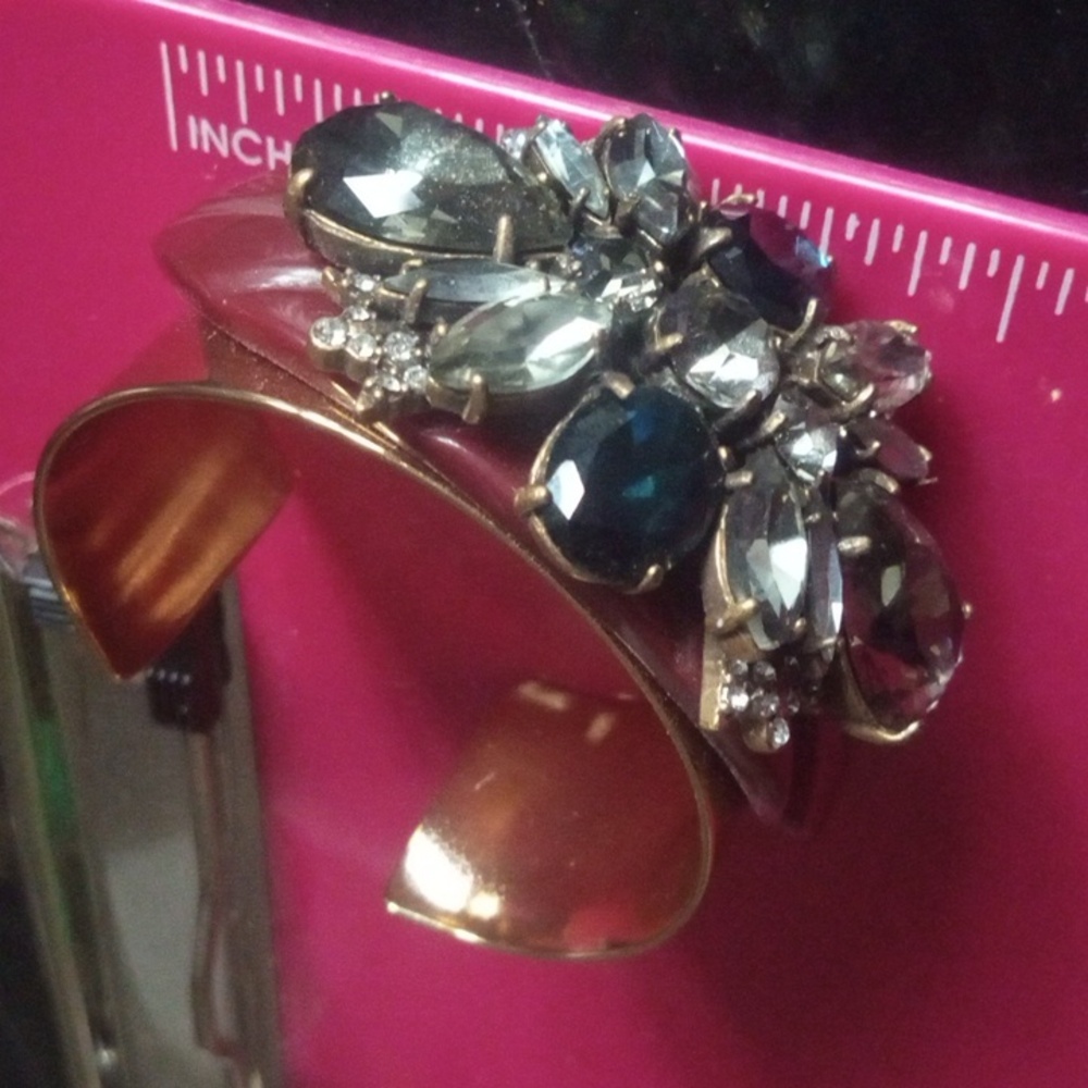 J Crew New No Tags Layered Rhinestone Cuff Gold Tone